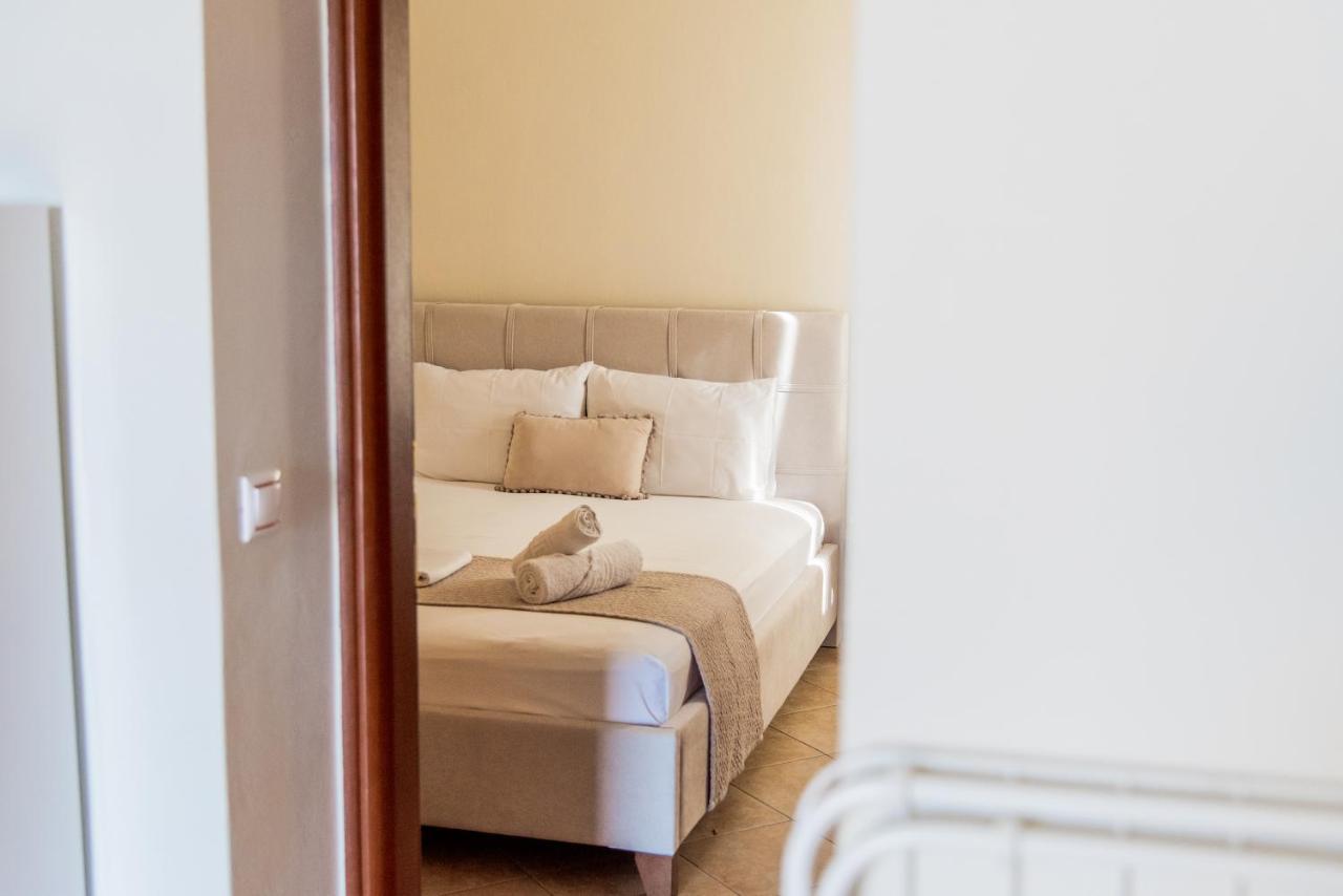Villa Cavo D' Oro Korissia  Buitenkant foto