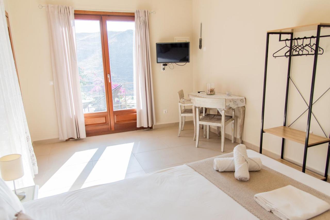 Villa Cavo D' Oro Korissia  Buitenkant foto